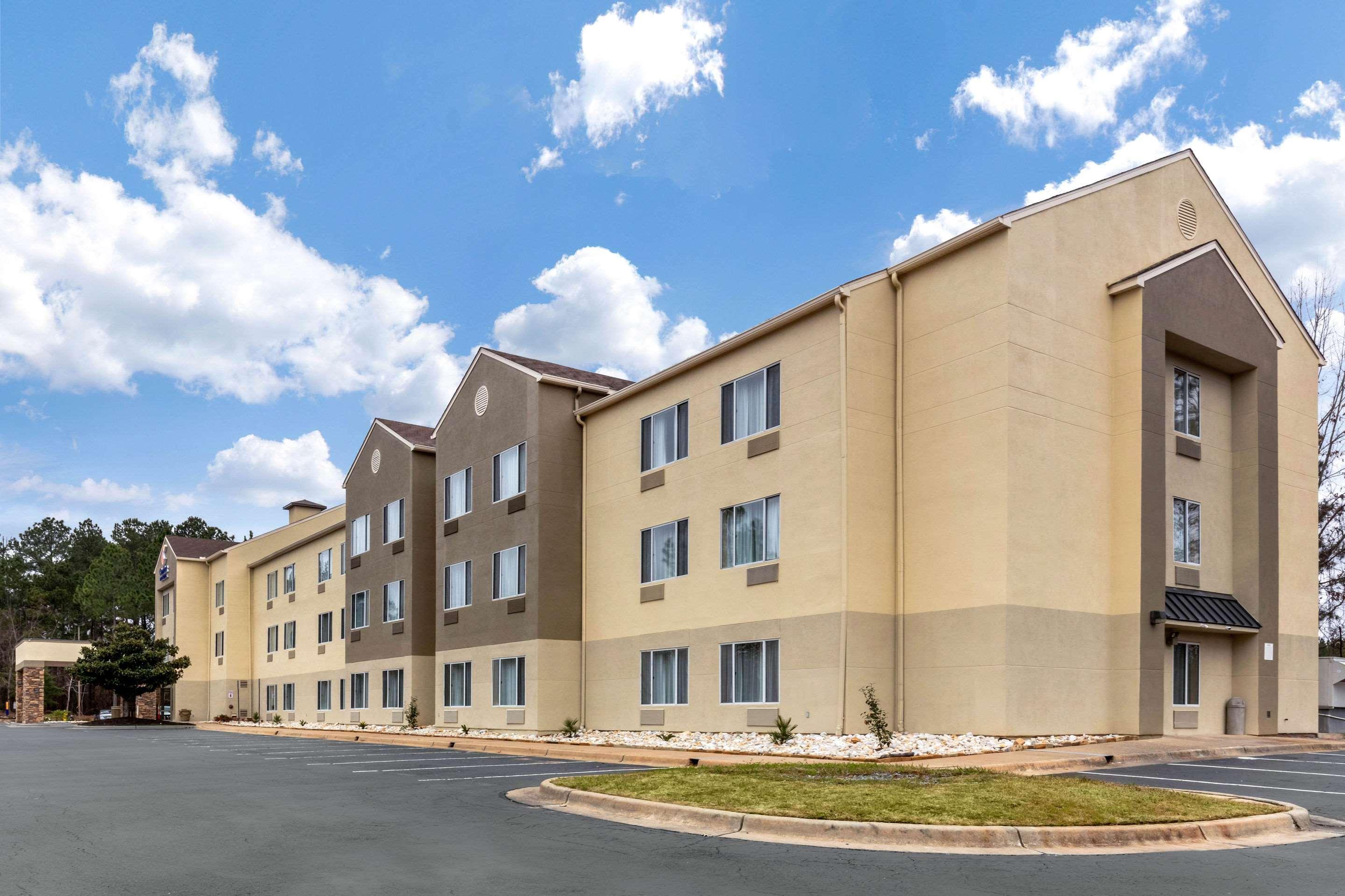 Comfort Inn & Suites Montgomery East Carmichael Rd Εξωτερικό φωτογραφία
