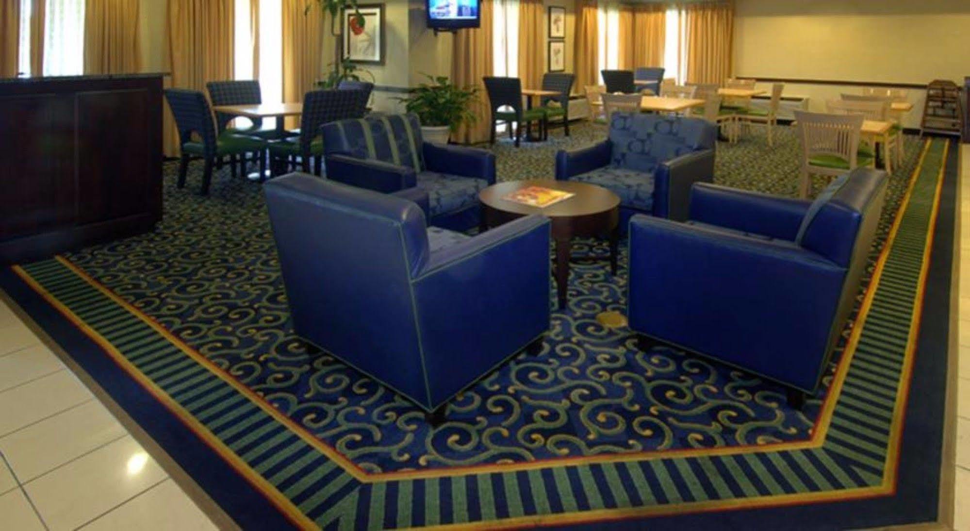 Comfort Inn & Suites Montgomery East Carmichael Rd Εξωτερικό φωτογραφία