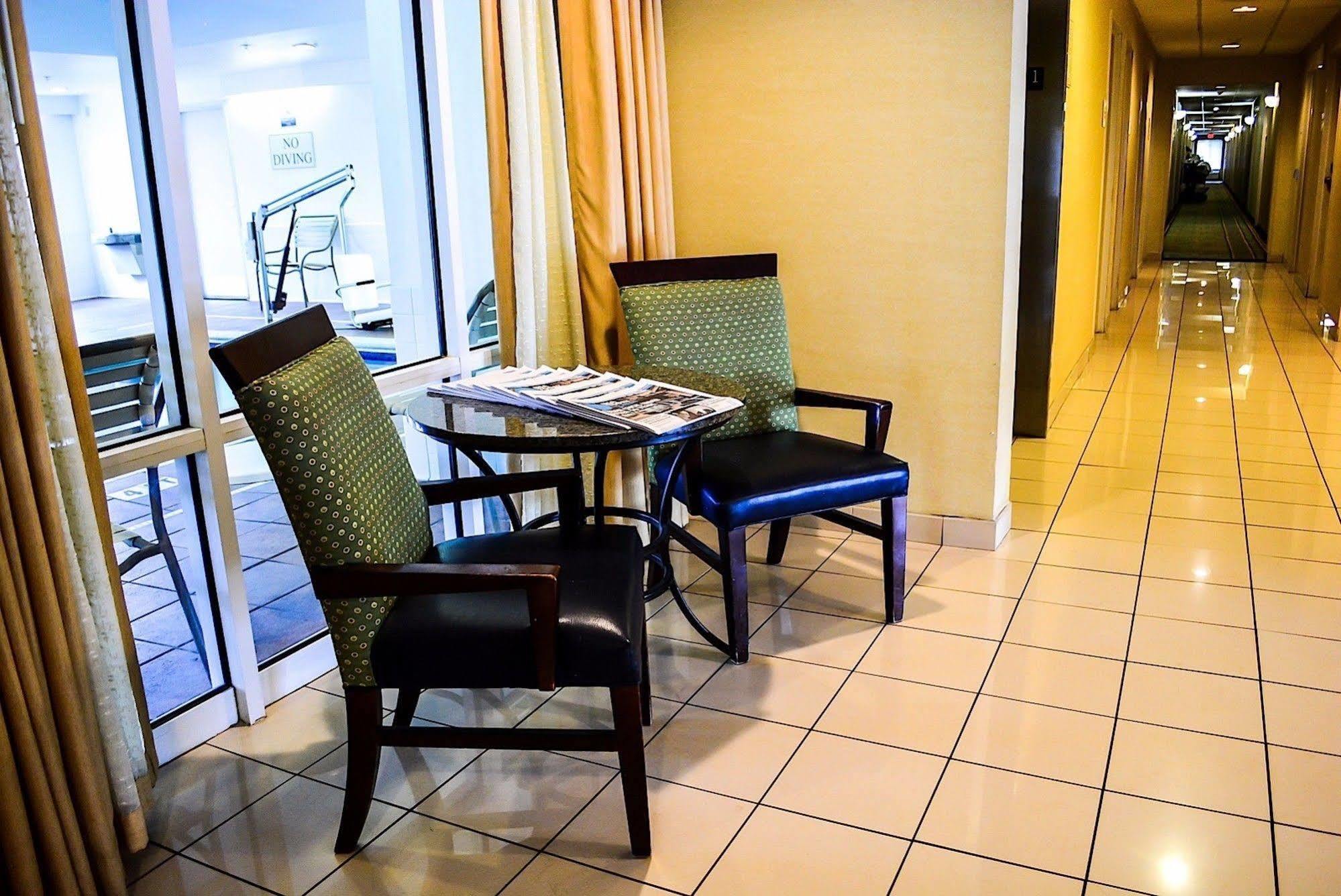 Comfort Inn & Suites Montgomery East Carmichael Rd Εξωτερικό φωτογραφία