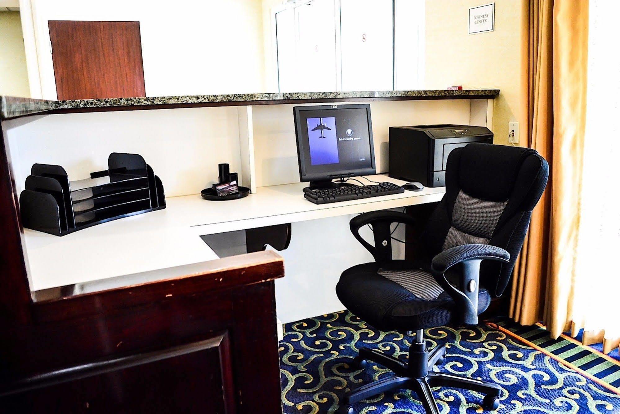 Comfort Inn & Suites Montgomery East Carmichael Rd Εξωτερικό φωτογραφία